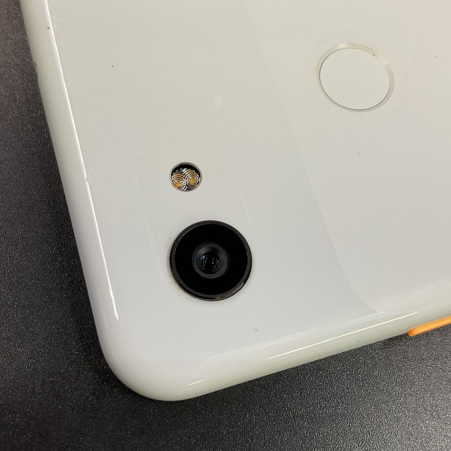【全額返金保証】【最速発送】Google Pixel 3a 64GB Clearly White Softbank G020H 白ロム 動作確認済
