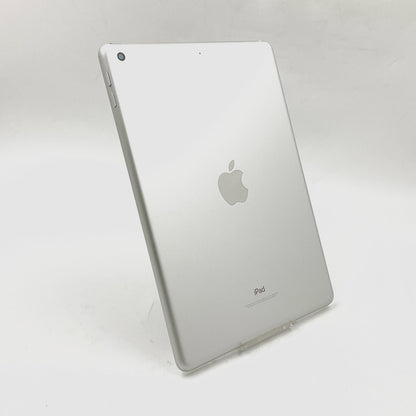 【全額返金保証】【最速発送】Apple iPad iPad 9.7インチ 第5世代 32GB シルバー Wi-Fi 動作確認済