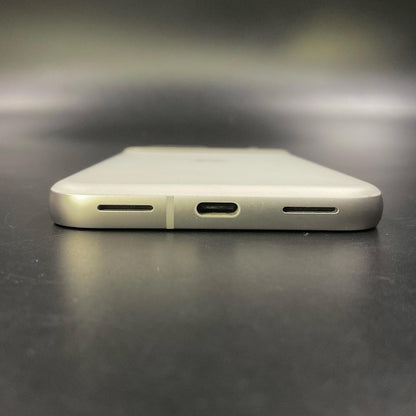 【全額返金保証】【最速発送】Google Pixel 8a 128GB Porcelain SIMフリー G576D 美品 動作確認済