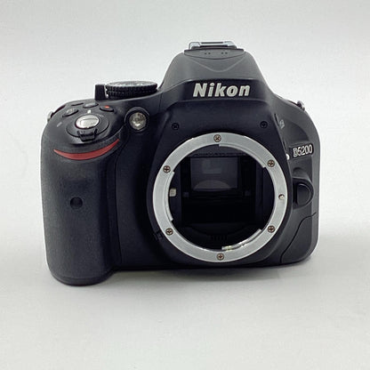 【全額返金保証】【最速発送】Nikon デジタル一眼 D5200 ボディ ブラック 動作確認済
