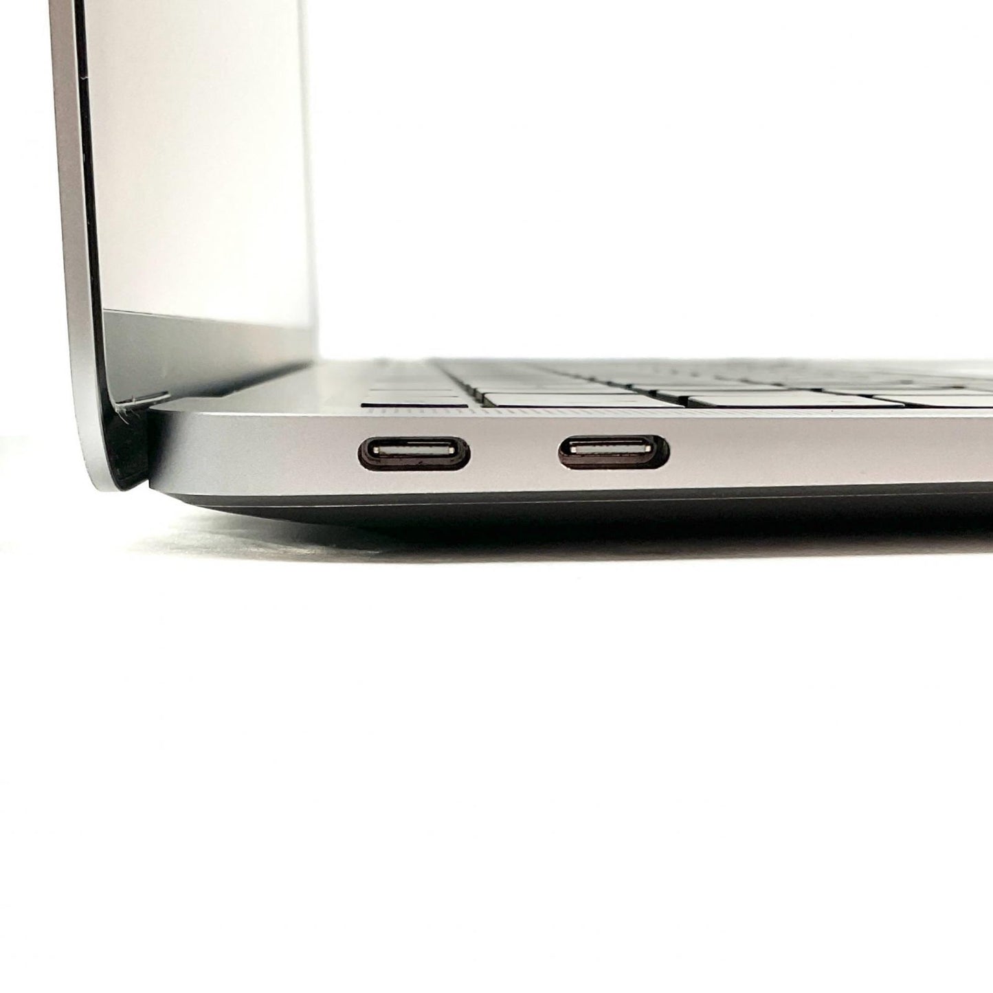 【全額返金保証】【最速発送】Apple MacBook Air 13.3インチ 2020 Apple M1 16GB SSD 512GB スペースグレイ 99% 動作確認済