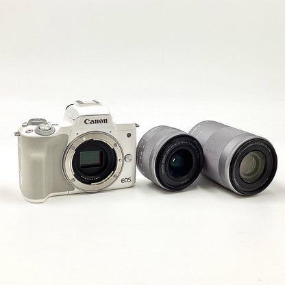 【全額返金保証】【最速発送】Canon デジタル一眼 EOS Kiss M ダブルズームキット ホワイト 美品 動作確認済