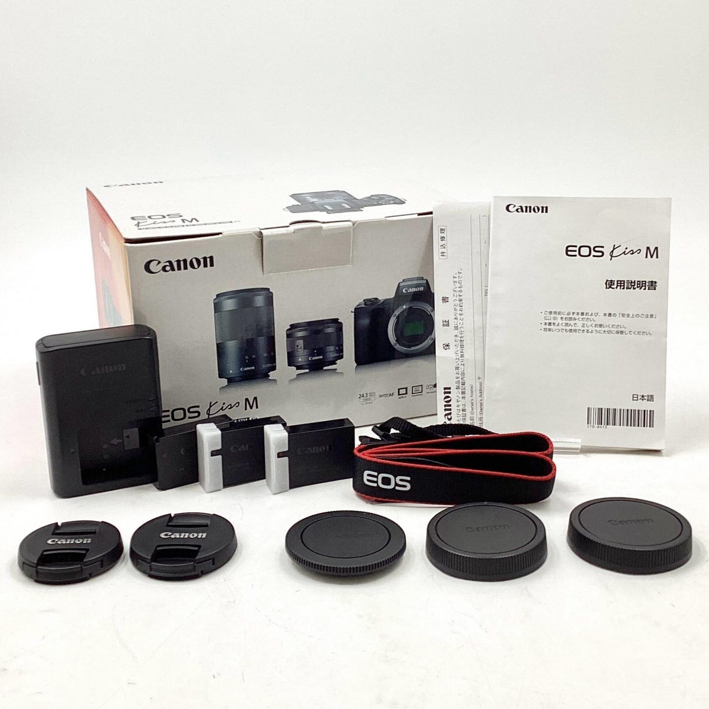 【全額返金保証】【最速発送】Canon デジタル一眼 EOS Kiss M ダブルズームキット ホワイト 美品 動作確認済