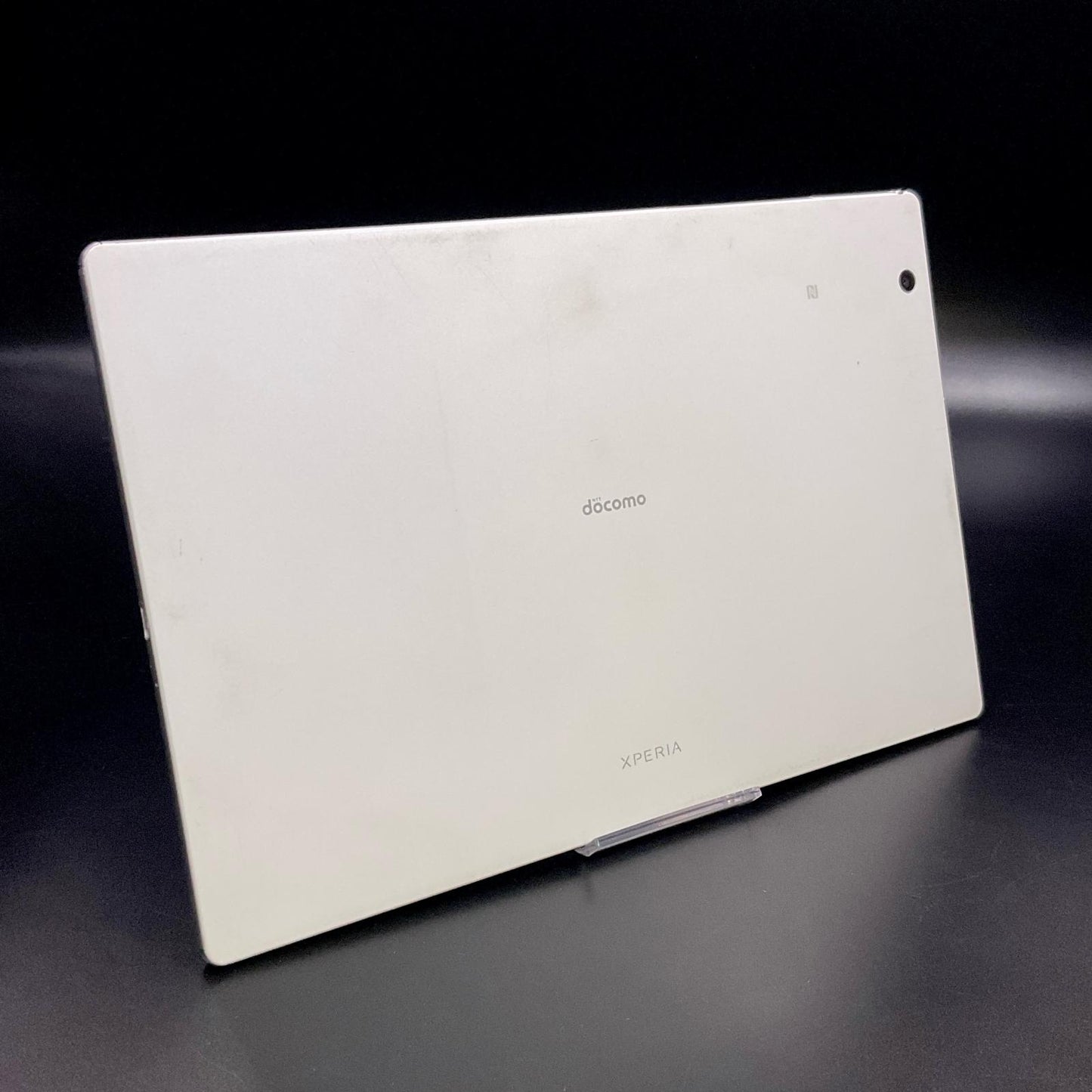 【全額返金保証】【最速発送】Sony Xperia Z4 Tablet 10.1インチ 32GB docomo 白ロム 動作確認済