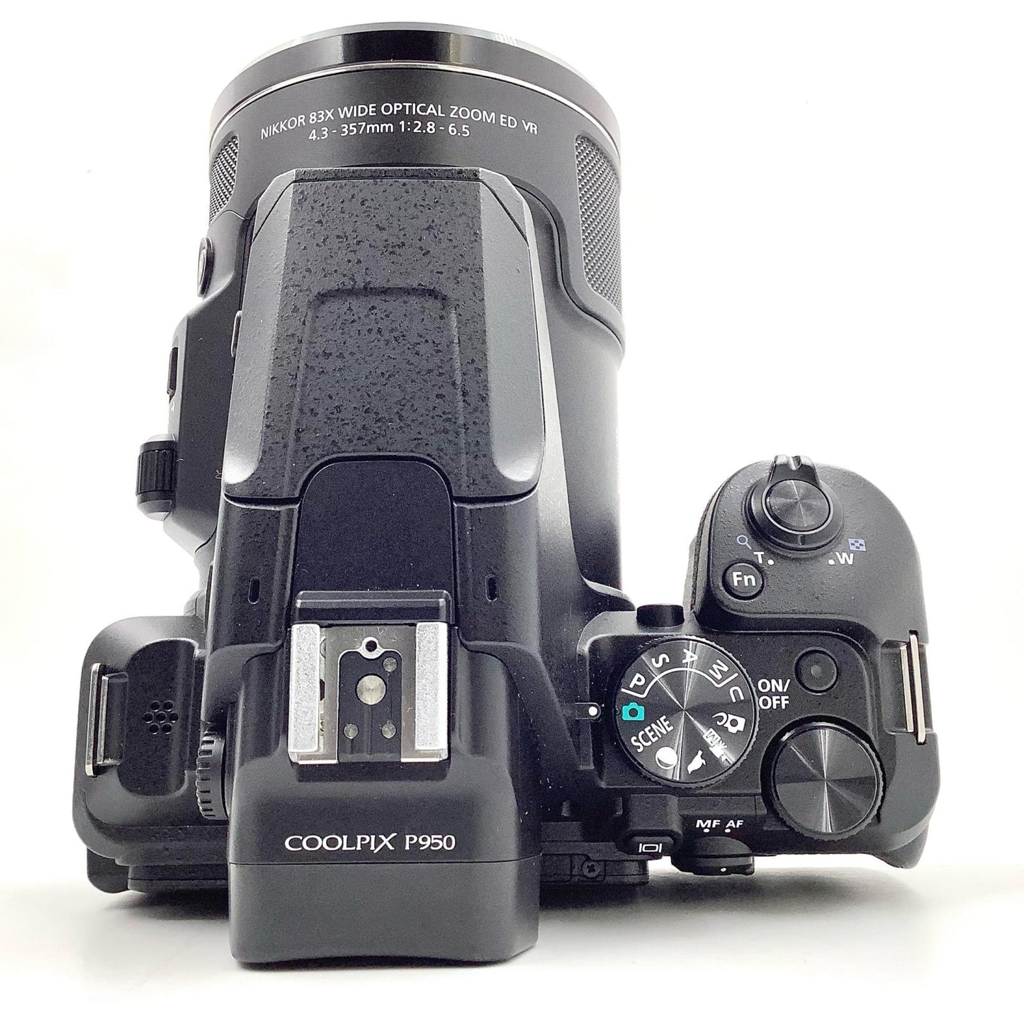 【全額返金保証】【最速発送】Nikon コンパクトデジタルカメラ COOLPIX P950 超美品 動作確認済