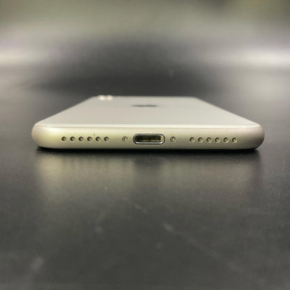 【全額返金保証】【最速発送】Apple iPhone iPhone SE（第3世代） 128GB スターライト SIMフリー 動作確認済 83%