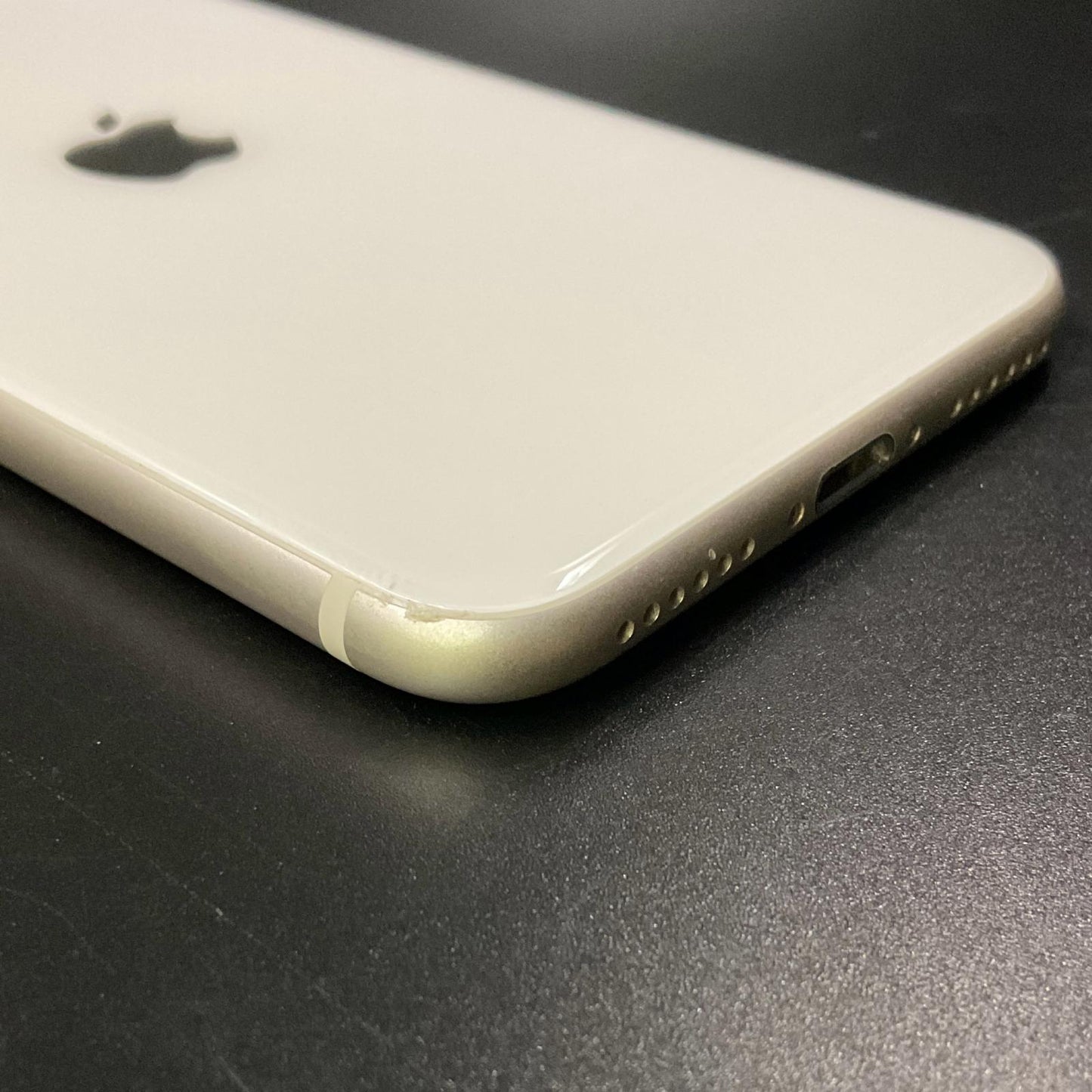 【全額返金保証】【最速発送】Apple iPhone iPhone SE（第3世代） 128GB スターライト SIMフリー 動作確認済 83%