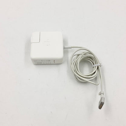 【全額返金保証】【最速発送】Apple MacBook Air 13.3インチ 2017 1.8 GHz デュアルコア Intel Core i5 8GB SSD 128GB シルバー 90.2% 美品 動作確認済