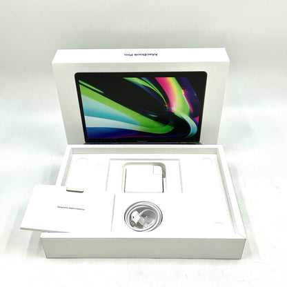 【全額返金保証】【最速発送】Apple MacBook Pro 13.3インチ 2022 M2 8コア 8GB SSD 256GB スペースグレイ 100% 美品 動作確認済