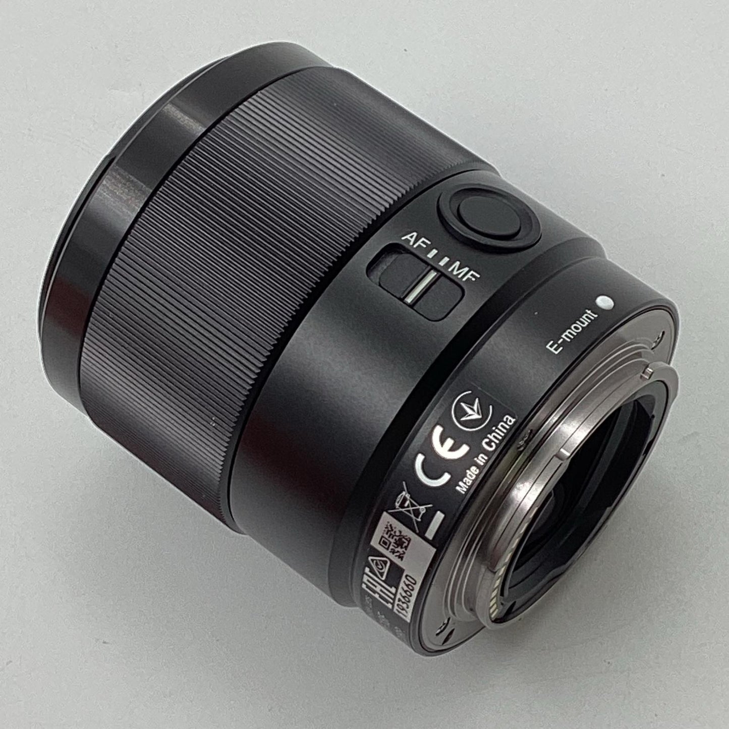 【全額返金保証】【最速発送】Sony FE 35mm F1.8 SEL35F18F 美品 動作確認済