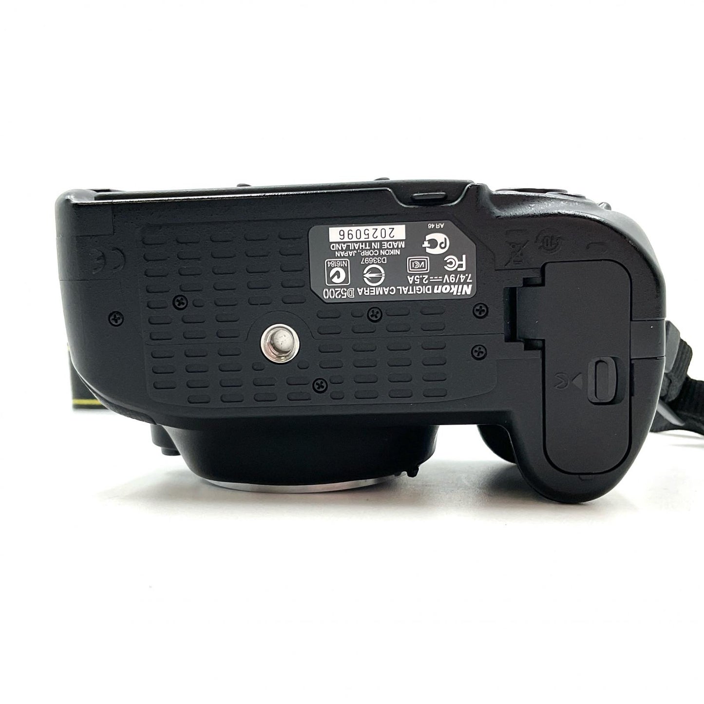 【最速発送】Nikon デジタル一眼 D5200 ボディ ブラック【難有】