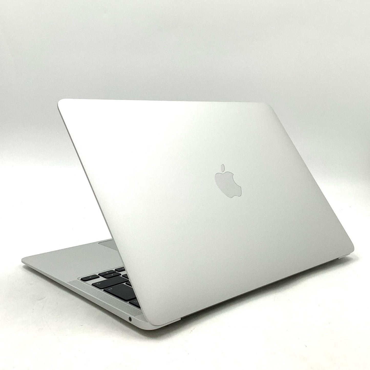 【全額返金保証】【最速発送】Apple MacBook Air 13.3インチ 2020 Apple M1 8GB SSD 256GB シルバー 98% 美品 動作確認済