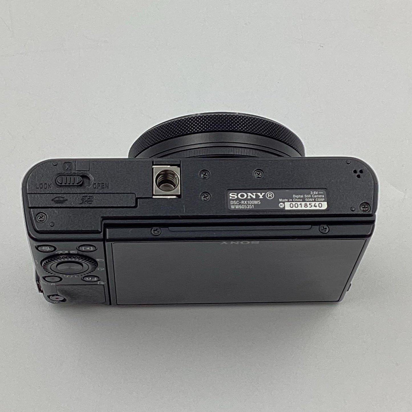 【全額返金保証】【最速発送】Sony コンパクトデジタルカメラ サイバーショット DSC-RX100M5 動作確認済