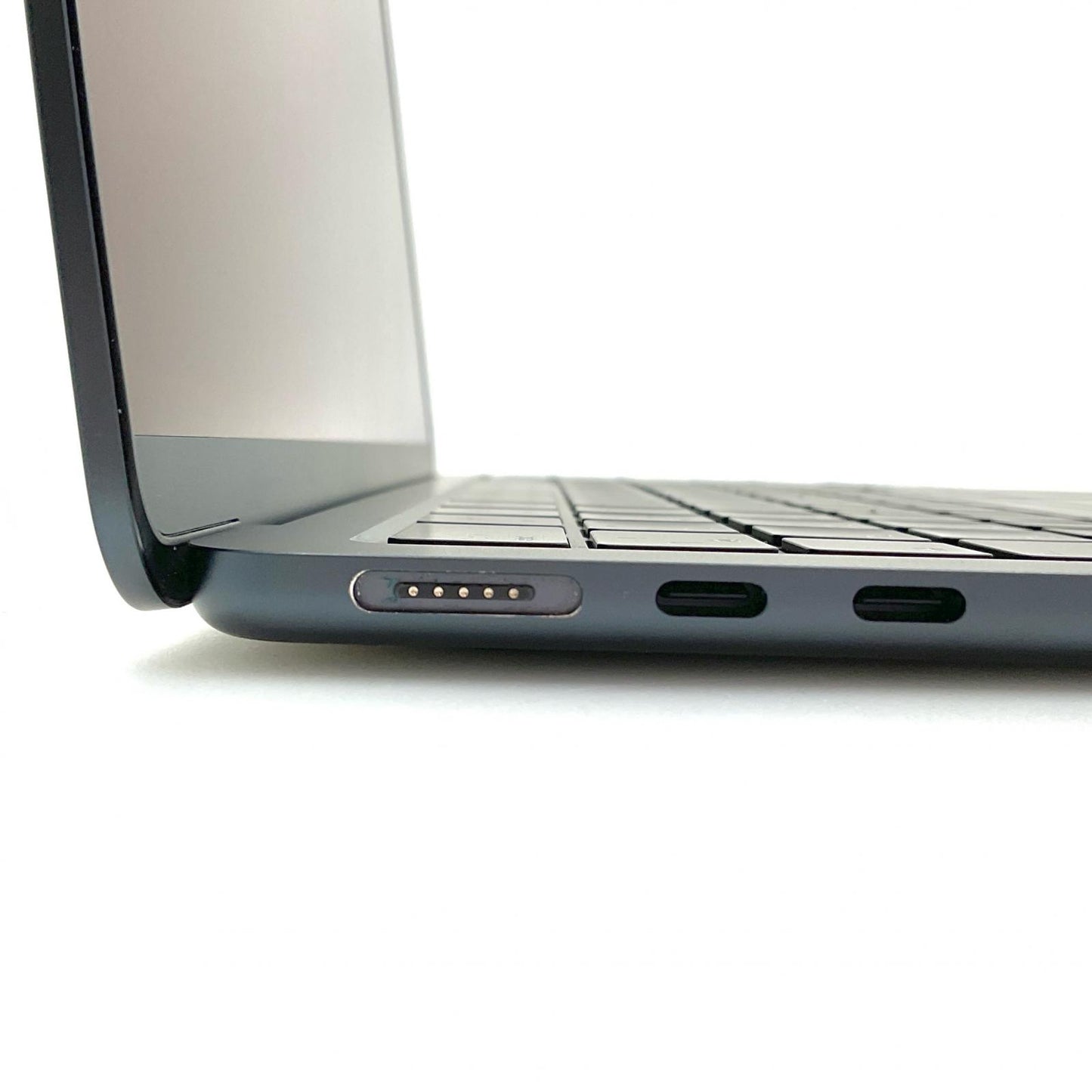 【全額返金保証】【最速発送】Apple MacBook Air 13.6インチ 2022 Apple M2 8GB SSD 256GB ミッドナイト 92% 動作確認済