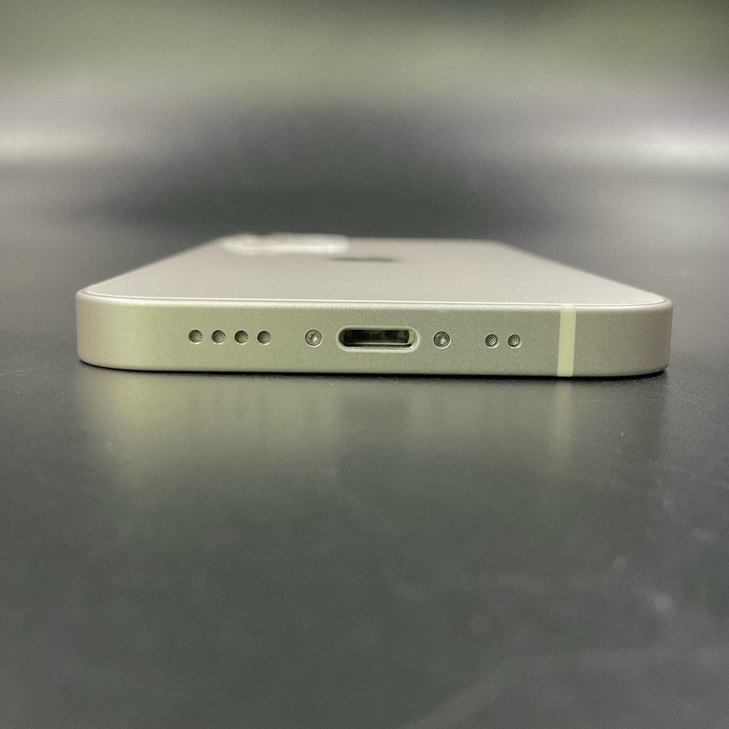 【全額返金保証】【最速発送】Apple iPhone iPhone 12 mini 64GB ホワイト docomo 白ロム 動作確認済 86%