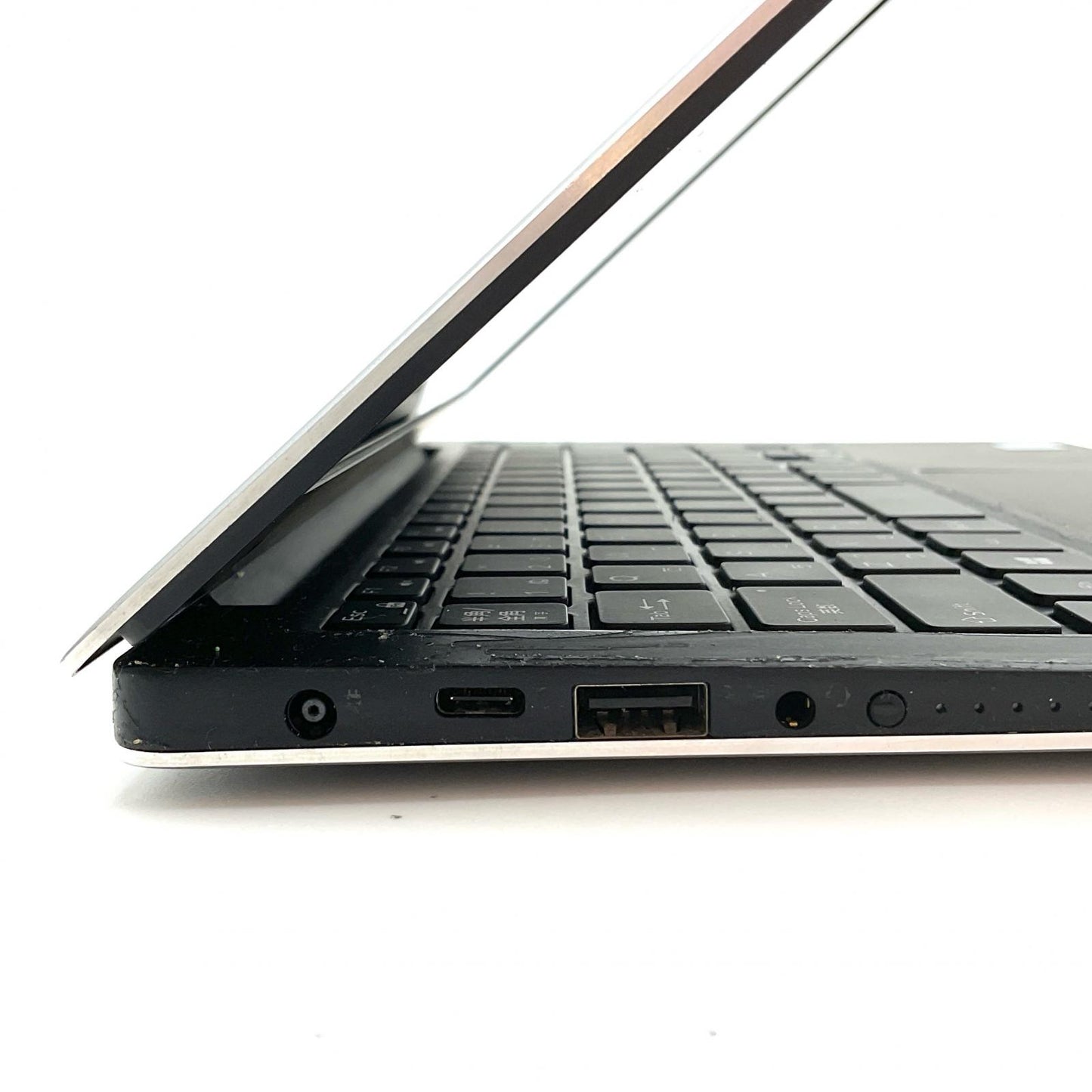 【全額返金保証】【最速発送】DELL XPS  13 9350 xps 13 9350 intel core i5-6200U 8GB M.2 SSD 256GB 77% 動作確認済