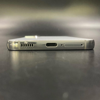 【全額返金保証】【最速発送】SAMSUNG Galaxy S22 256GB ファントムホワイト SIMフリー SCG13 動作確認済