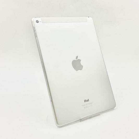 【全額返金保証】【最速発送】Apple iPad Air 9.7インチ 第2世代 16GB シルバー WiFi+Cellular docomo 白ロム 動作確認済