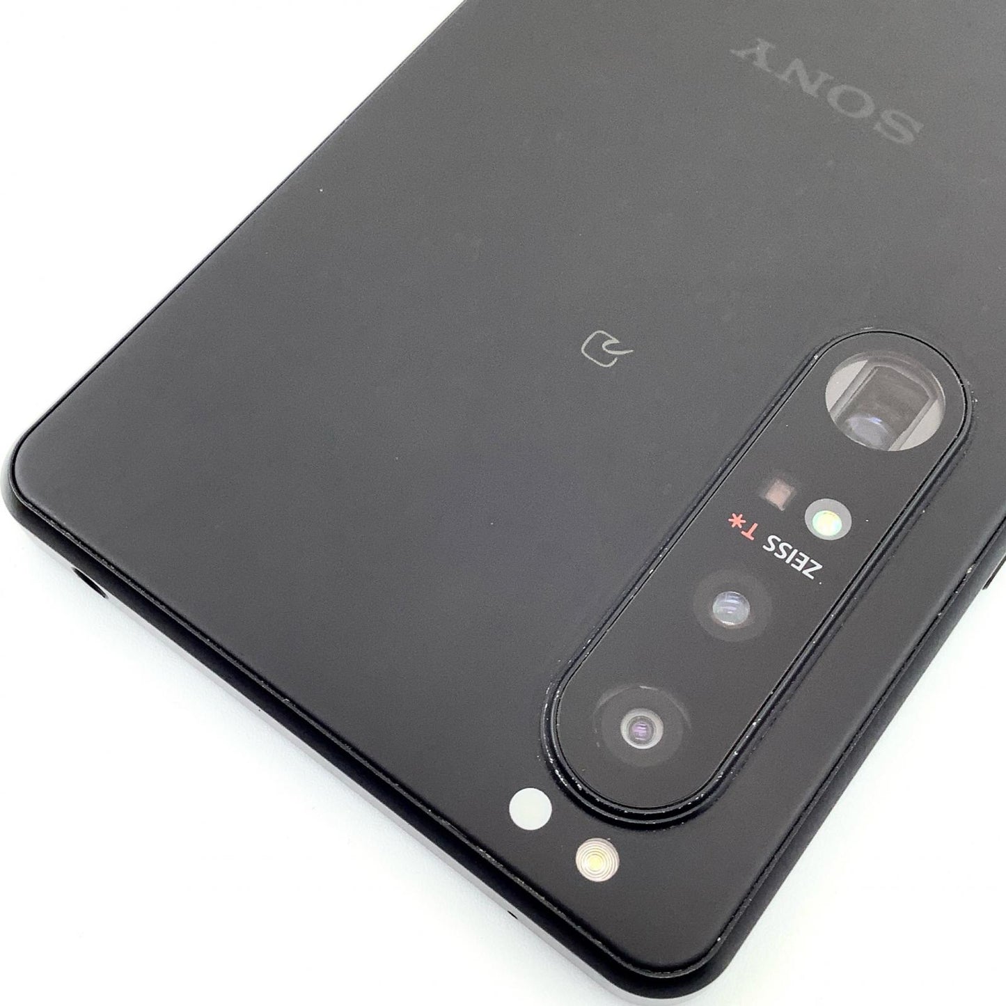 【最速発送】Sony Xperia 1 III 256GB ブラック docomo SO-51B 白ロム【難有】