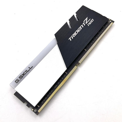 【全額返金保証】【最速発送】G.Skill メモリ DDR4 PC4-28800 16GB 2枚組 F4-3600C16D-32GTZNC  美品 動作確認済