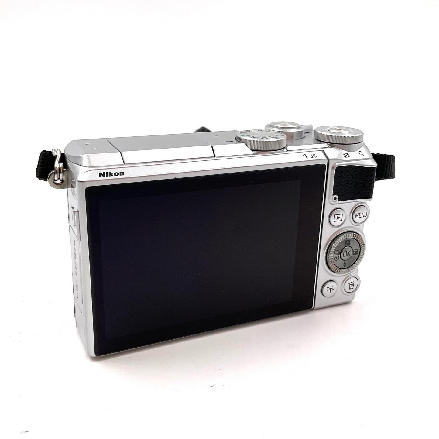 【全額返金保証】【最速発送】Nikon デジタル一眼 1 J5 標準パワーズームレンズキット シルバー 動作確認済
