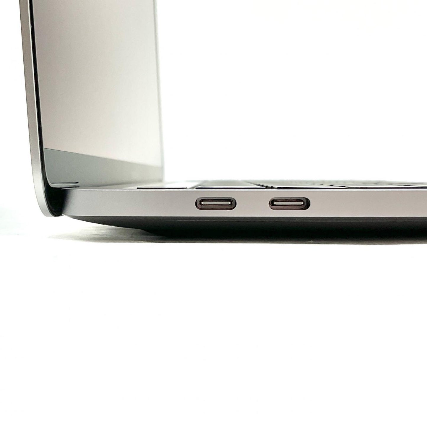 【全額返金保証】【最速発送】Apple MacBook Pro 13インチ 2022 Apple M2 16GB SSD 512GB スペースグレイ 95% 美品 動作確認済