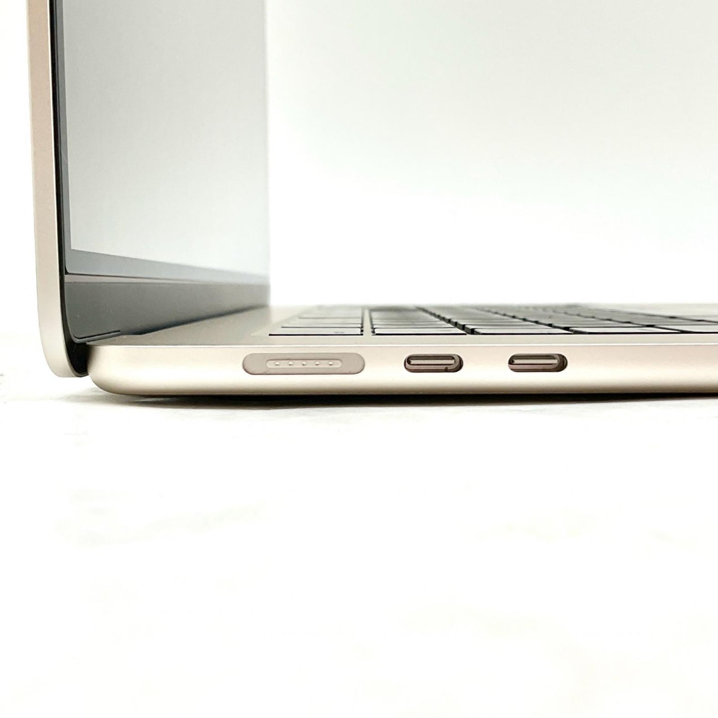 【全額返金保証】【最速発送】Apple MacBook Air 15.3インチ 2024 Apple M3 24GB SSD 512GB スターライト 100% 超美品 動作確認済