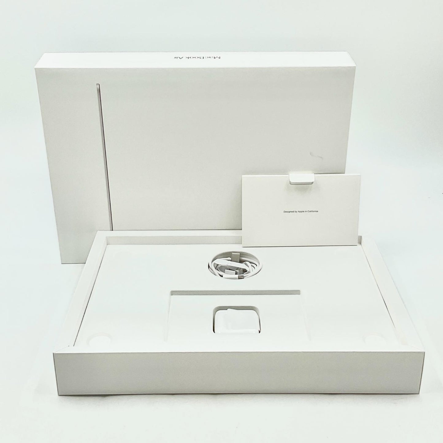 【全額返金保証】【最速発送】Apple MacBook Air 15.3インチ 2024 Apple M3 24GB SSD 512GB スターライト 100% 超美品 動作確認済
