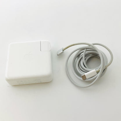 【最速発送】Apple MacBook Pro 14インチ 2021 Apple M1 Pro 16GB SSD 512GB シルバー 89%【難有】