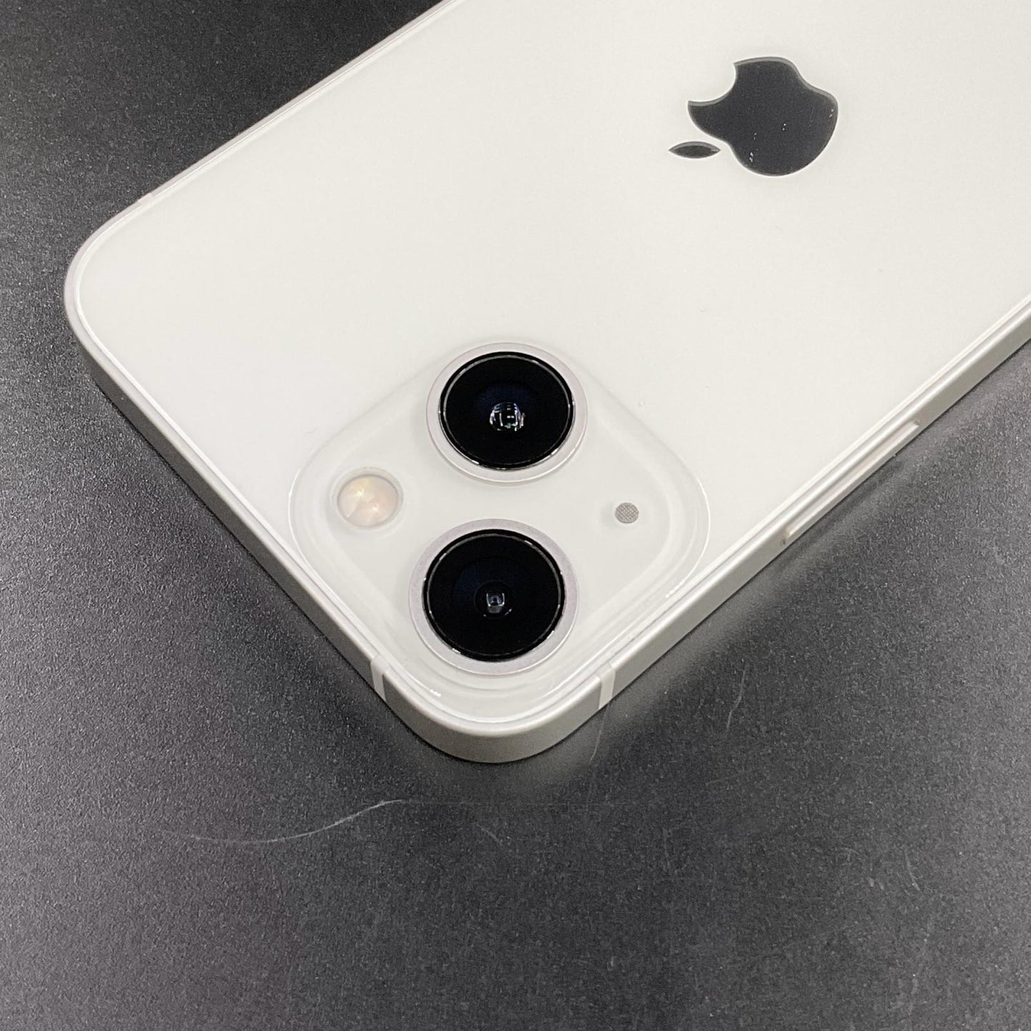 【全額返金保証】【最速発送】Apple iPhone iPhone 13 mini 128GB スターライト au 動作確認済 82%