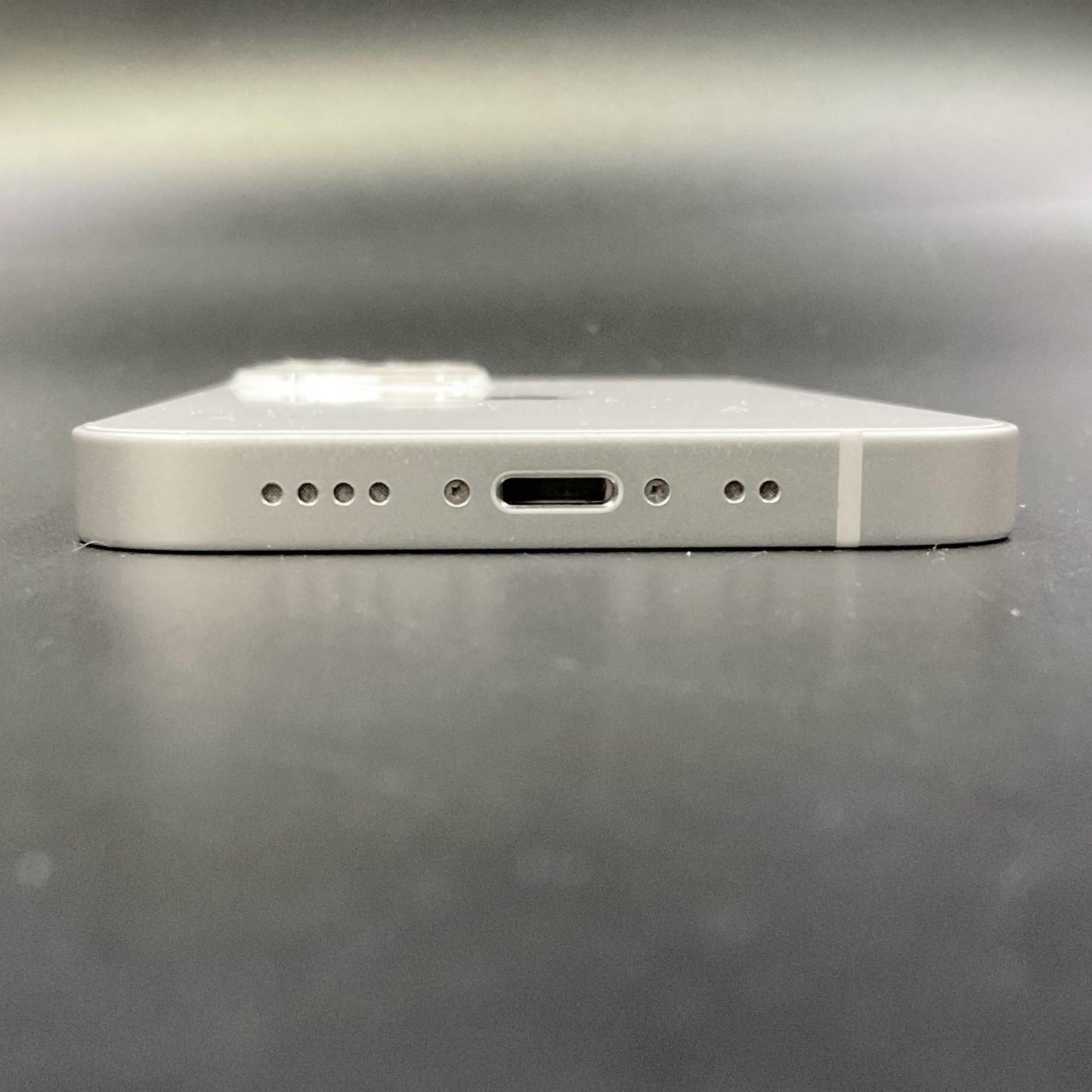 【全額返金保証】【最速発送】Apple iPhone iPhone 13 mini 128GB スターライト au 動作確認済 82%