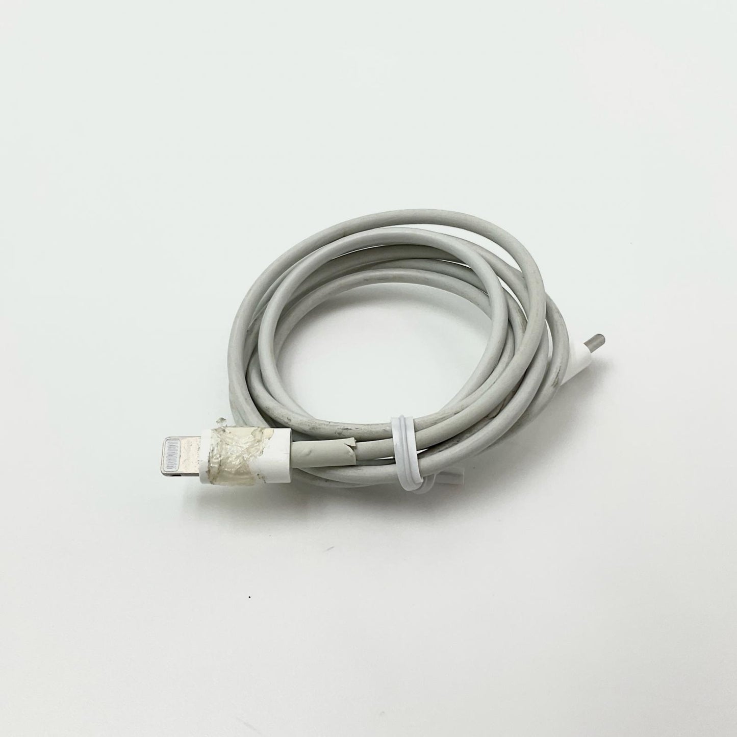 【全額返金保証】【最速発送】Apple iPhone iPhone 13 128GB ミッドナイト SIMフリー 美品 動作確認済 90%