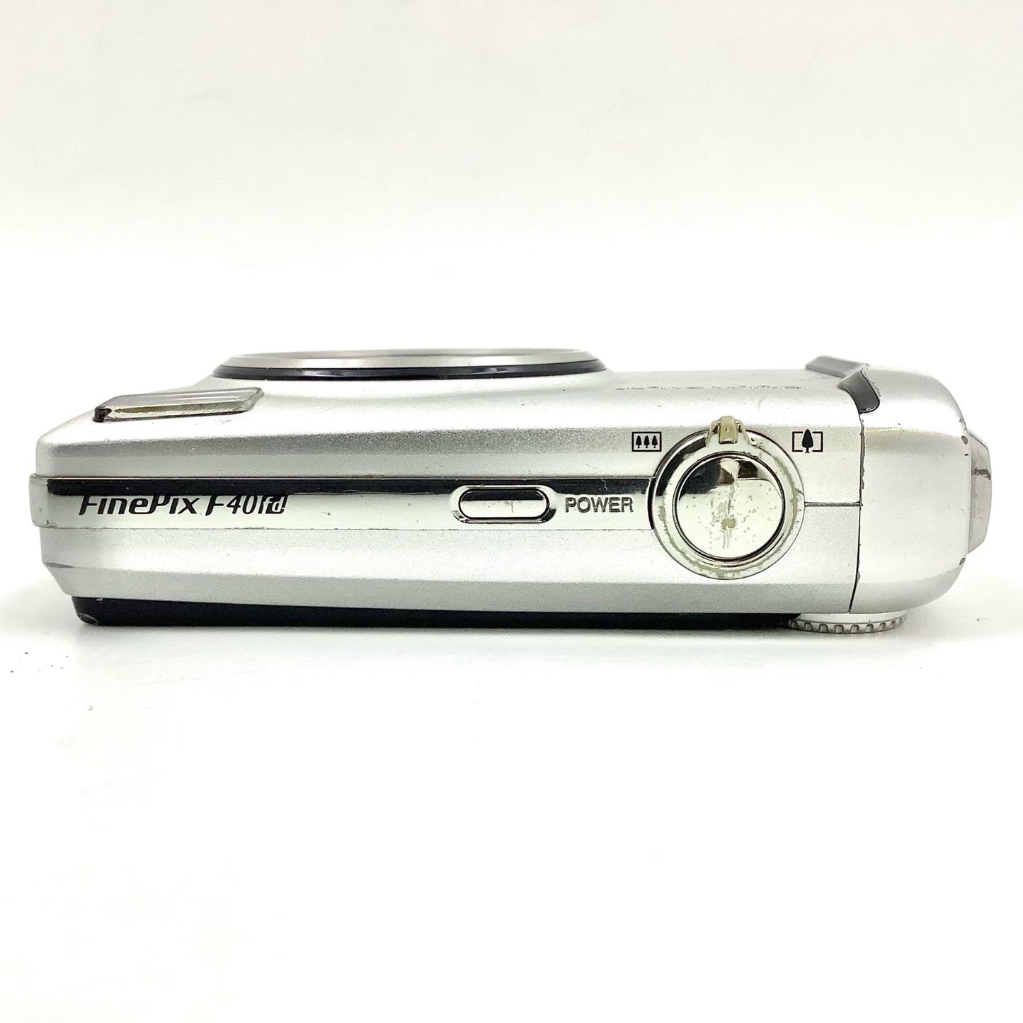 【最速発送】FUJIFILM コンパクトデジタルカメラ FINEPIX F40fd 【難有】