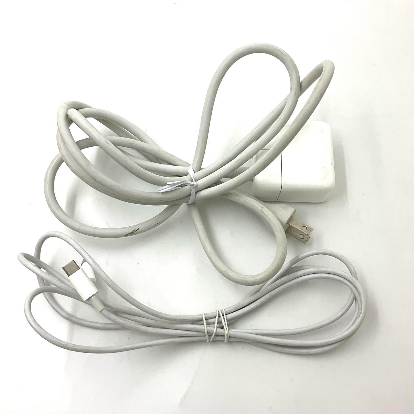 【全額返金保証】【最速発送】Apple MacBook Air 13インチ 2020 1.1GHz デュアルコア Intel Core i3 8GB SSD 256GB ゴールド 動作確認済