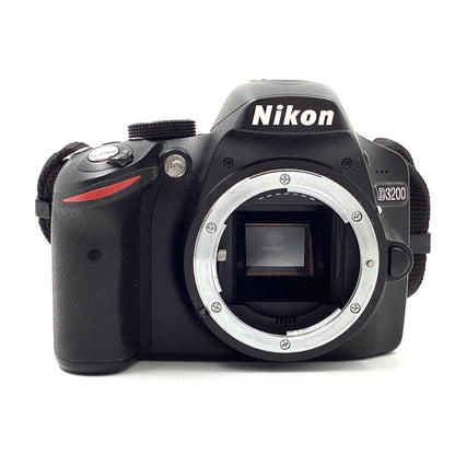 【全額返金保証】【最速発送】Nikon デジタル一眼 D3200 18-55 VR レンズキット [ブラック] ブラック 動作確認済