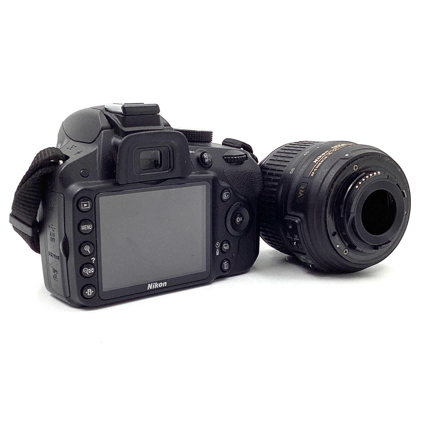 【全額返金保証】【最速発送】Nikon デジタル一眼 D3200 18-55 VR レンズキット [ブラック] ブラック 動作確認済