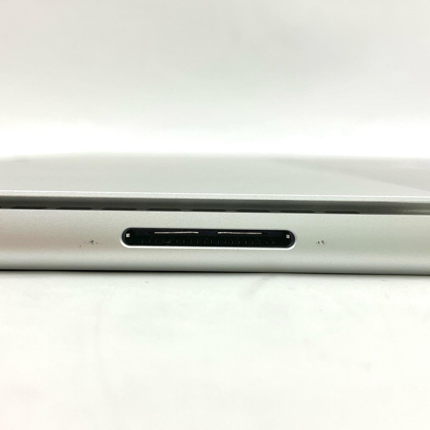 【全額返金保証】【最速発送】Microsoft Surface Pro 9 2038 12th Gen Intel(R) Core(TM) i5-1235U 2.50GHz 16GB M.2 SSD 256GB 90.4% 動作確認済