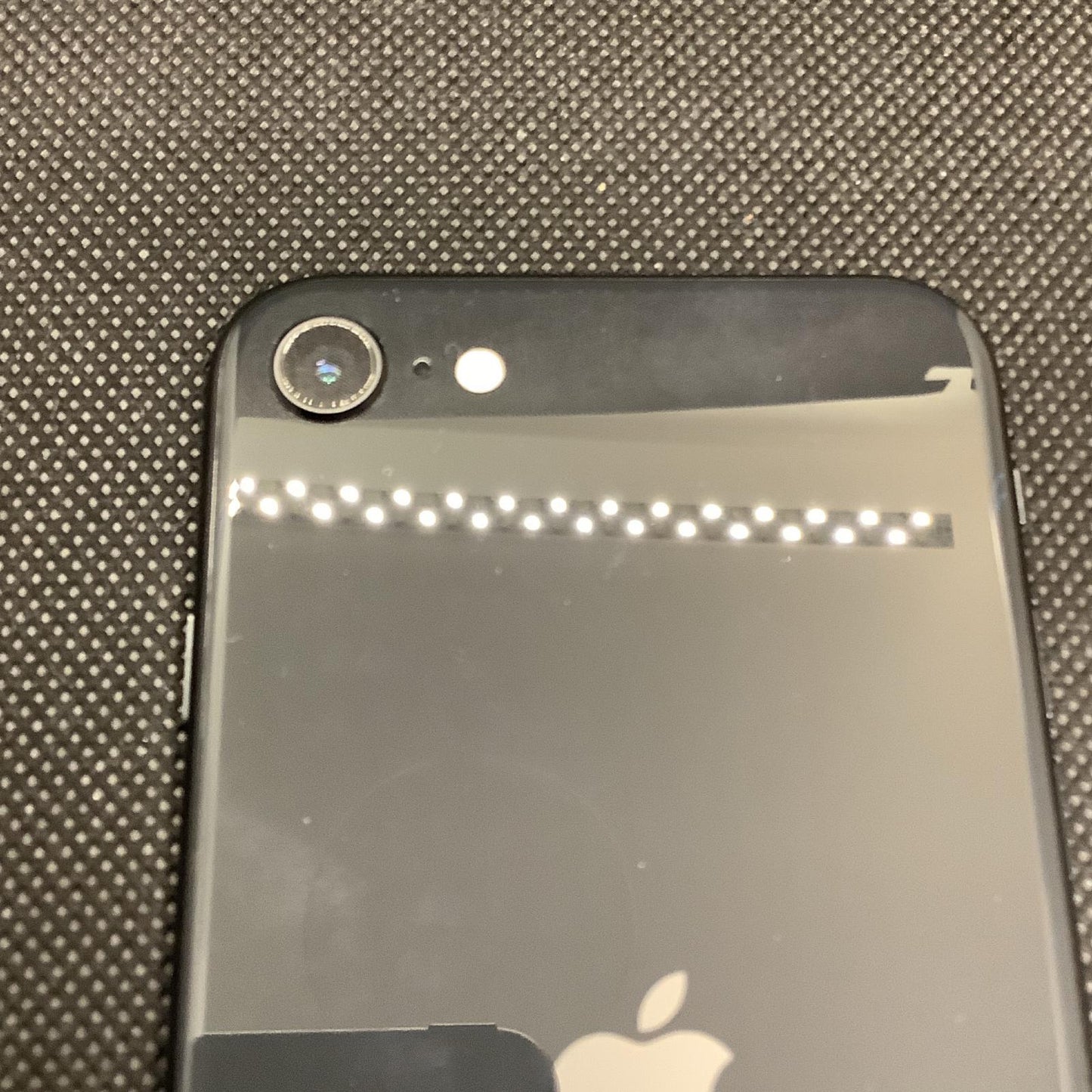 【全額返金保証】【最速発送】Apple iPhone iPhone SE（第2世代） 64GB ブラック Softbank SIMフリー 白ロム 動作確認済 86%