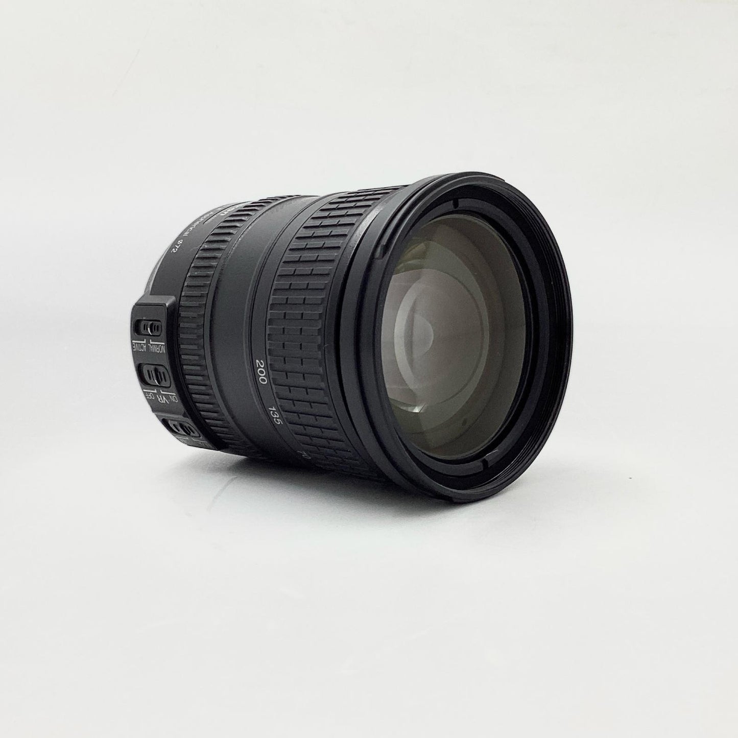 【全額返金保証】【最速発送】Nikon AF-S DX VR Zoom-Nikkor 18-200mm f/3.5-5.6G IF-ED 美品 動作確認済