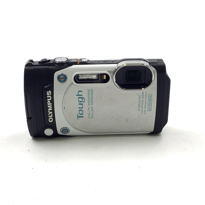 【全額返金保証】【最速発送】OLYMPUS コンパクトデジタルカメラ STYLUS TG-870 Tough [ホワイト] 動作確認済