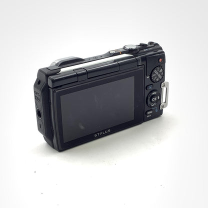 【全額返金保証】【最速発送】OLYMPUS コンパクトデジタルカメラ STYLUS TG-870 Tough [ホワイト] 動作確認済