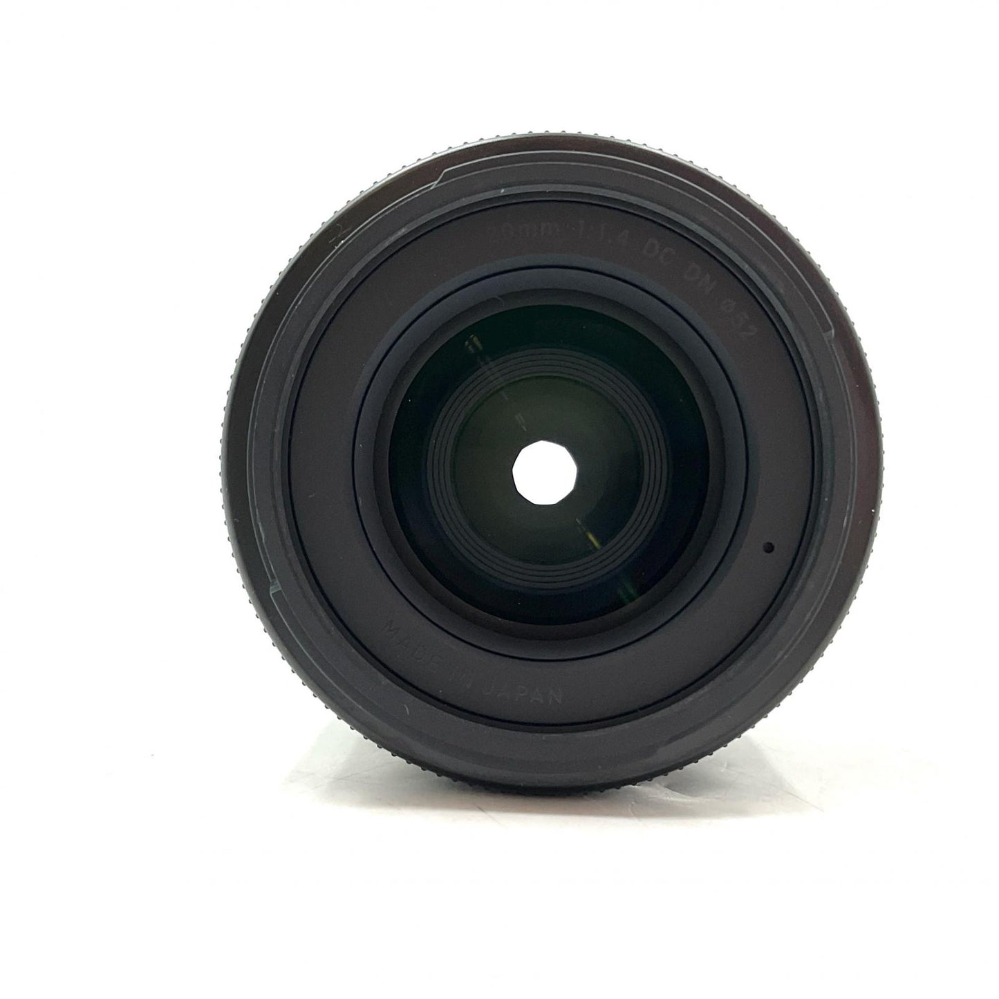 【全額返金保証】【最速発送】SIGMA 30mm F1.4 DC DN [フジフイルム用] 美品 動作確認済