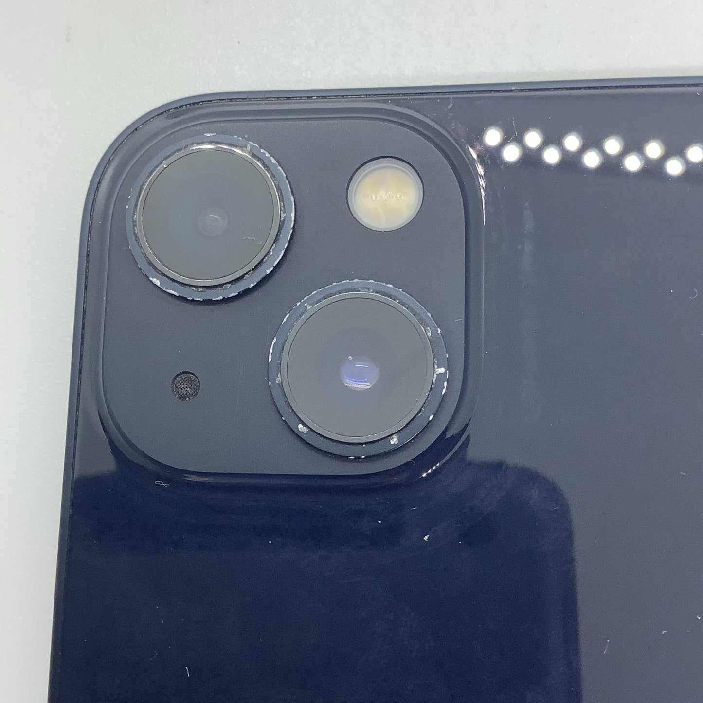 【最速発送】Apple iPhone iPhone 13 128GB ミッドナイト docomo SIMフリー【難有】 85%