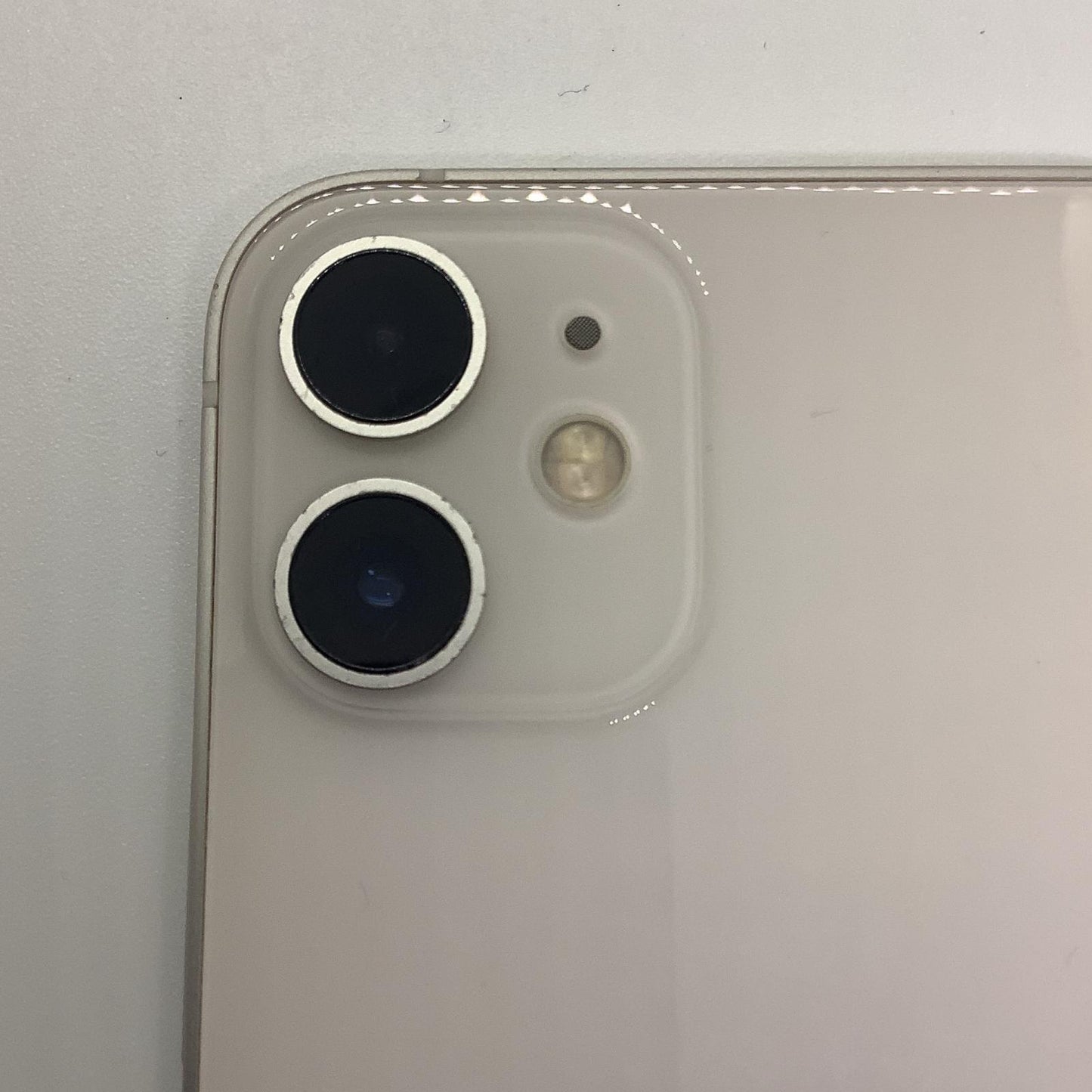 【全額返金保証】【最速発送】Apple iPhone iPhone 12 mini 128GB ホワイト docomo SIMフリー 白ロム 動作確認済 84%