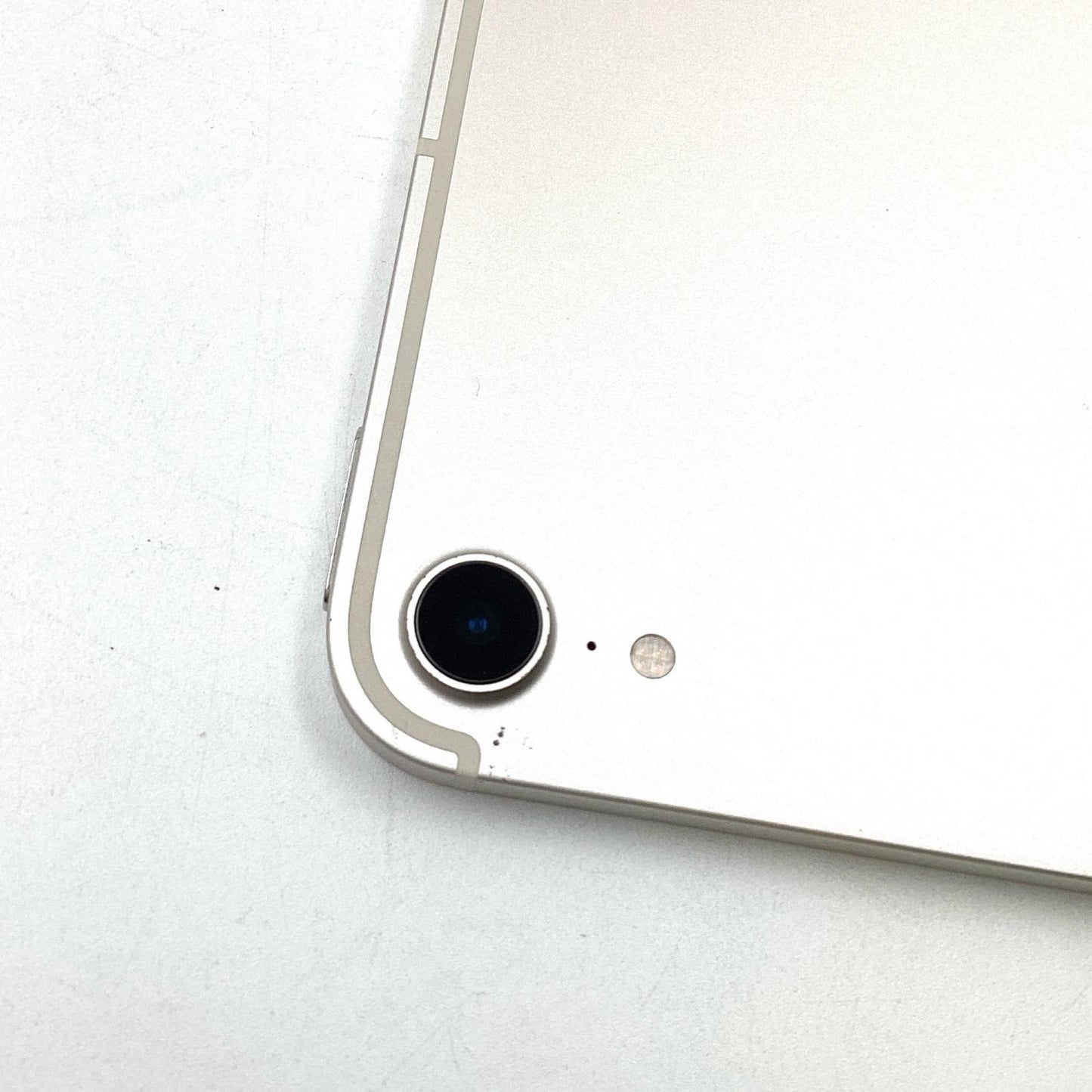 【全額返金保証】【最速発送】Apple iPad mini 8.3インチ 第6世代 64GB スターライト WiFi+Cellular au SIMフリー 動作確認済
