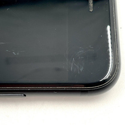 【全額返金保証】【最速発送】Apple iPhone iPhone 7 32GB ブラック au 白ロム 動作確認済 87%