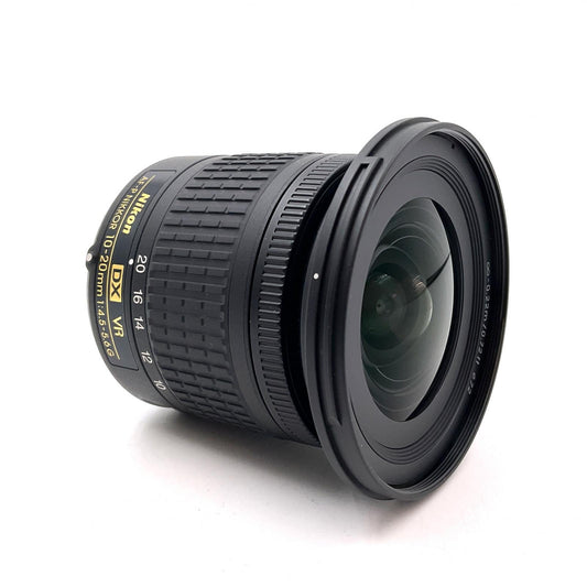 【全額返金保証】【最速発送】Nikon AF-P DX NIKKOR 10-20mm f/4.5-5.6G VR 美品 動作確認済