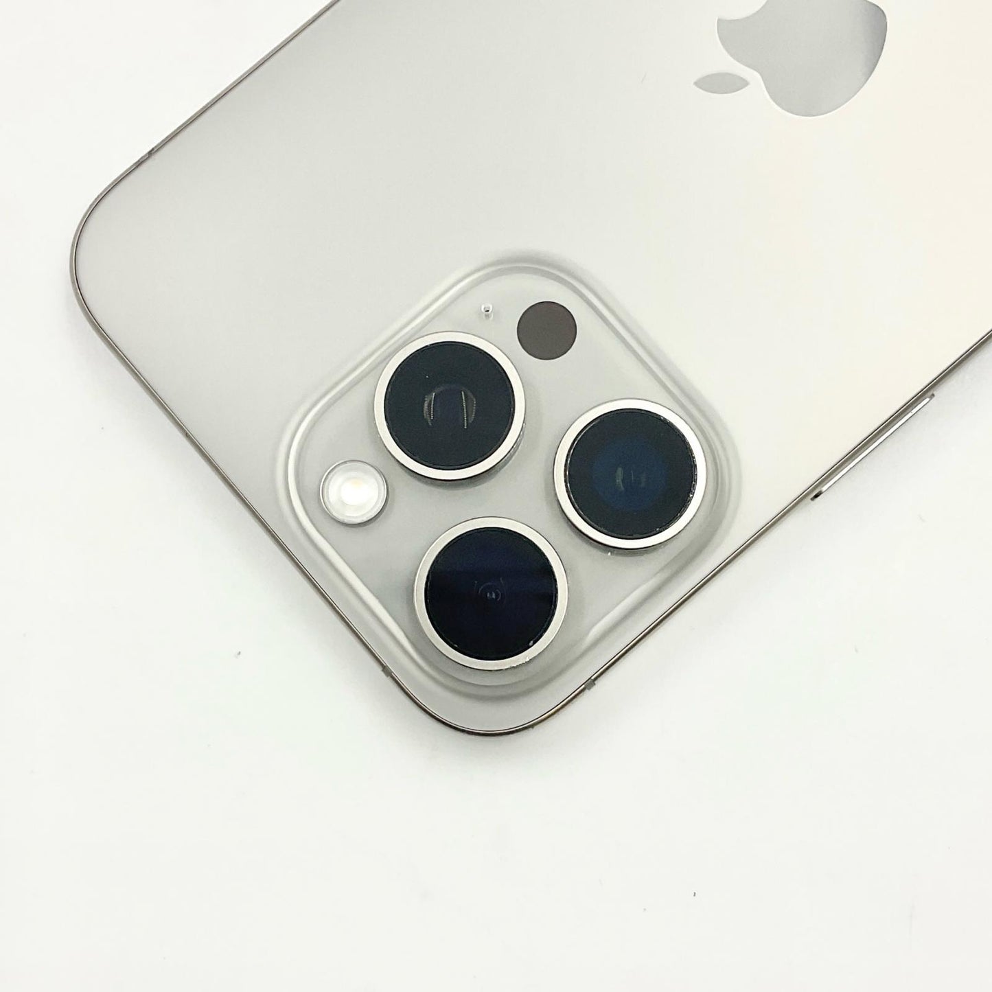 【全額返金保証】【最速発送】Apple iPhone iPhone 15 Pro Max 256GB ナチュラルチタニウム 楽天モバイル 動作確認済 89%
