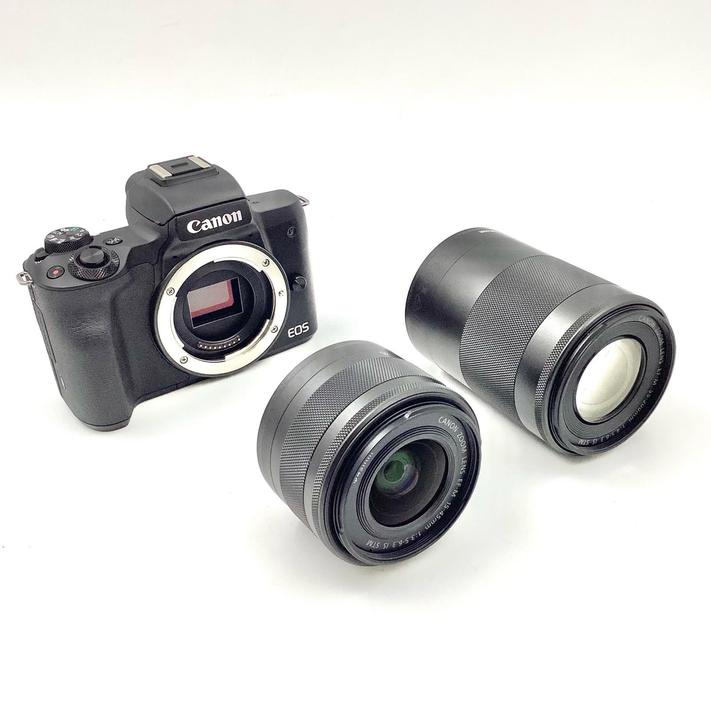 【全額返金保証】【最速発送】Canon デジタル一眼 EOS Kiss M ダブルズームキット ブラック 超美品 動作確認済