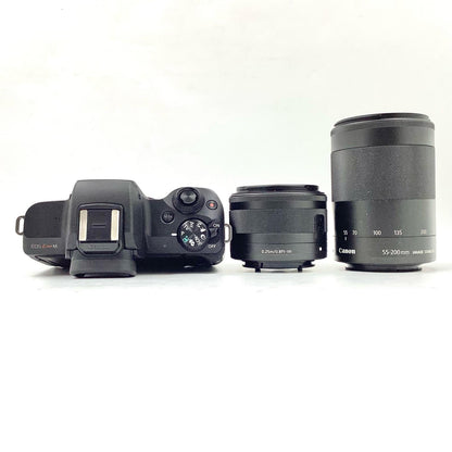 【全額返金保証】【最速発送】Canon デジタル一眼 EOS Kiss M ダブルズームキット ブラック 超美品 動作確認済